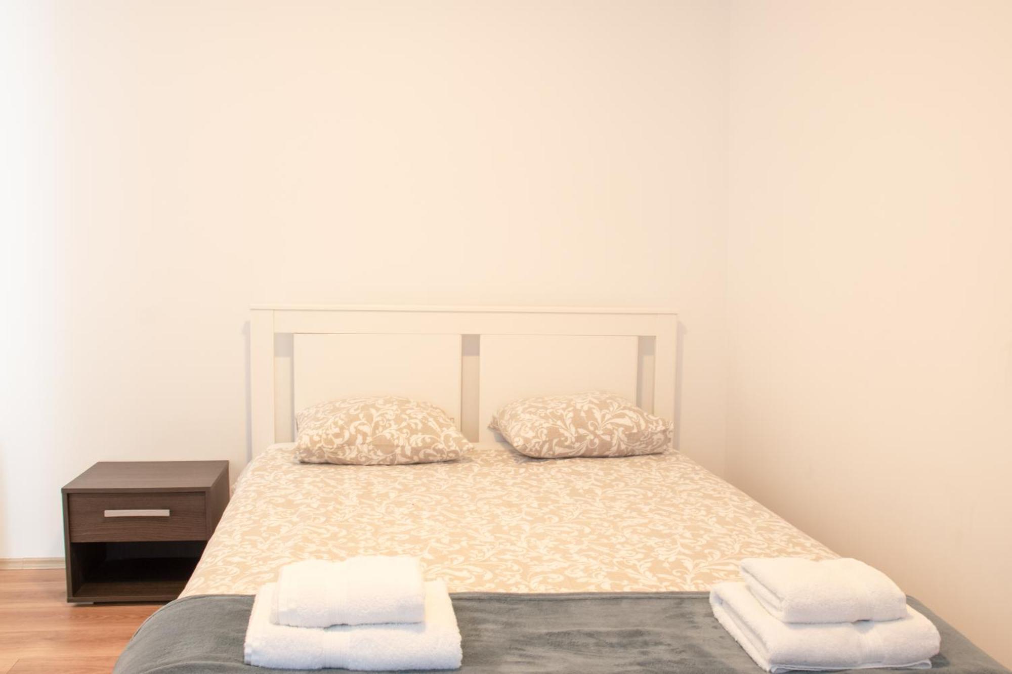 Twin-Magnolias Condo With Garden, Parking & Ev Station Zagreb Exterior photo
